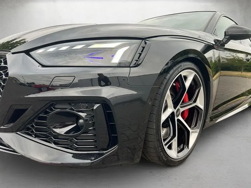 Gebraucht Audi RS5 Sportback Sport 450 PS (330 kW) 2024 Mythosschwarz metallic Limousine