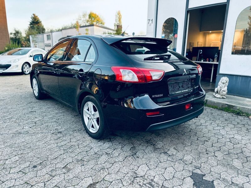 Verkauft Mitsubishi Lancer Sportback 1., gebraucht 2009, 61.000 km in