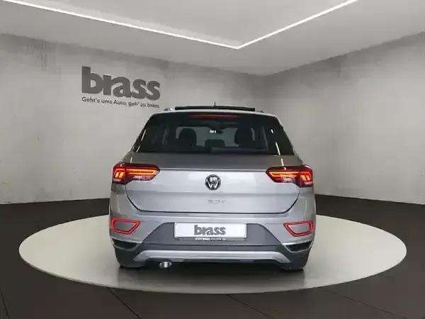 Gebraucht VW T-Roc Style 150 PS (110 kW) 2023 Pyrit silber metallic SUV