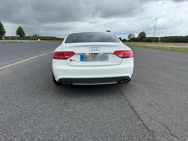 Gebraucht Audi S5 Design 354 PS (260 kW) 2007 Weiß Coupé