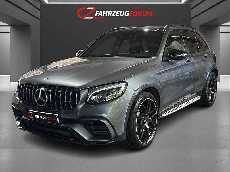 Grau Gebraucht 2018 Mercedes GLC63 AMG AMG SUV | 54.900 € (Fairer Preis) - Bild 1/4