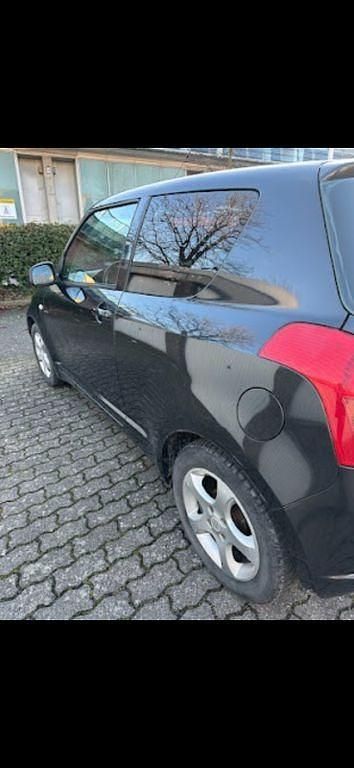 Gebraucht Suzuki Swift 92 PS (67 kW) 2007 Schwarz Kleinwagen