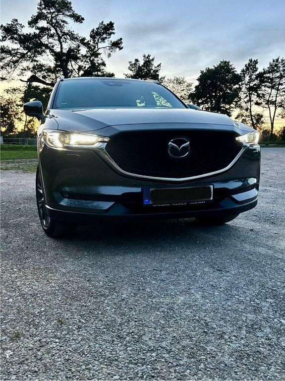 Grau Gebraucht 2019 Mazda CX-5 Sports-Line SUV | 22.900 € (Etwas zu teuer) - Bild 1/4