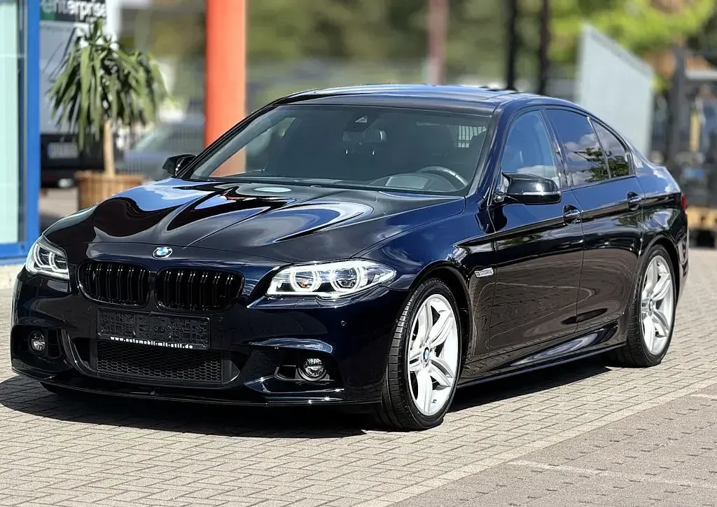 Gebraucht BMW 550 M Sport 449 PS (330 kW) 2016 Schwarz Limousine