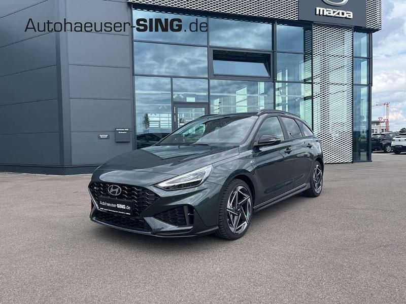 Cypress green Neu 2025 Hyundai i30 N Line Kombi | 27.390 € (Fairer Preis) - Bild 1/4