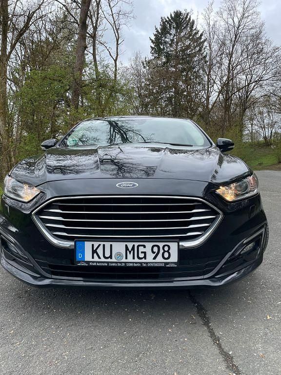Gebraucht Ford Mondeo Titanium 190 PS (139 kW) 2019 Schwarz Limousine