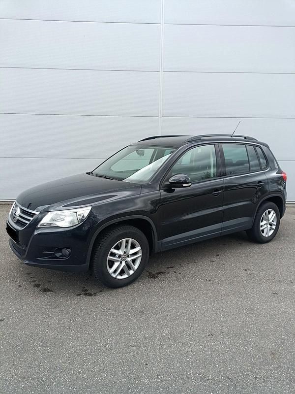Gebraucht VW Tiguan 150 PS (110 kW) 2010 Schwarz SUV