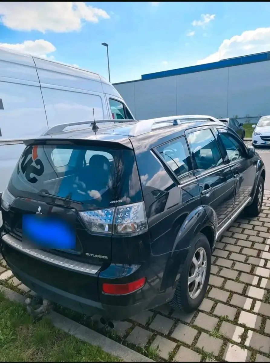 Begagnad Mitsubishi Outlander 140 HK (102 kW) 2007 Svart SUV