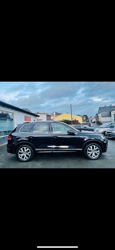 Schwarz Gebraucht 2014 VW Touareg SUV | 17.500 € (Fairer Preis) - Bild 1/4