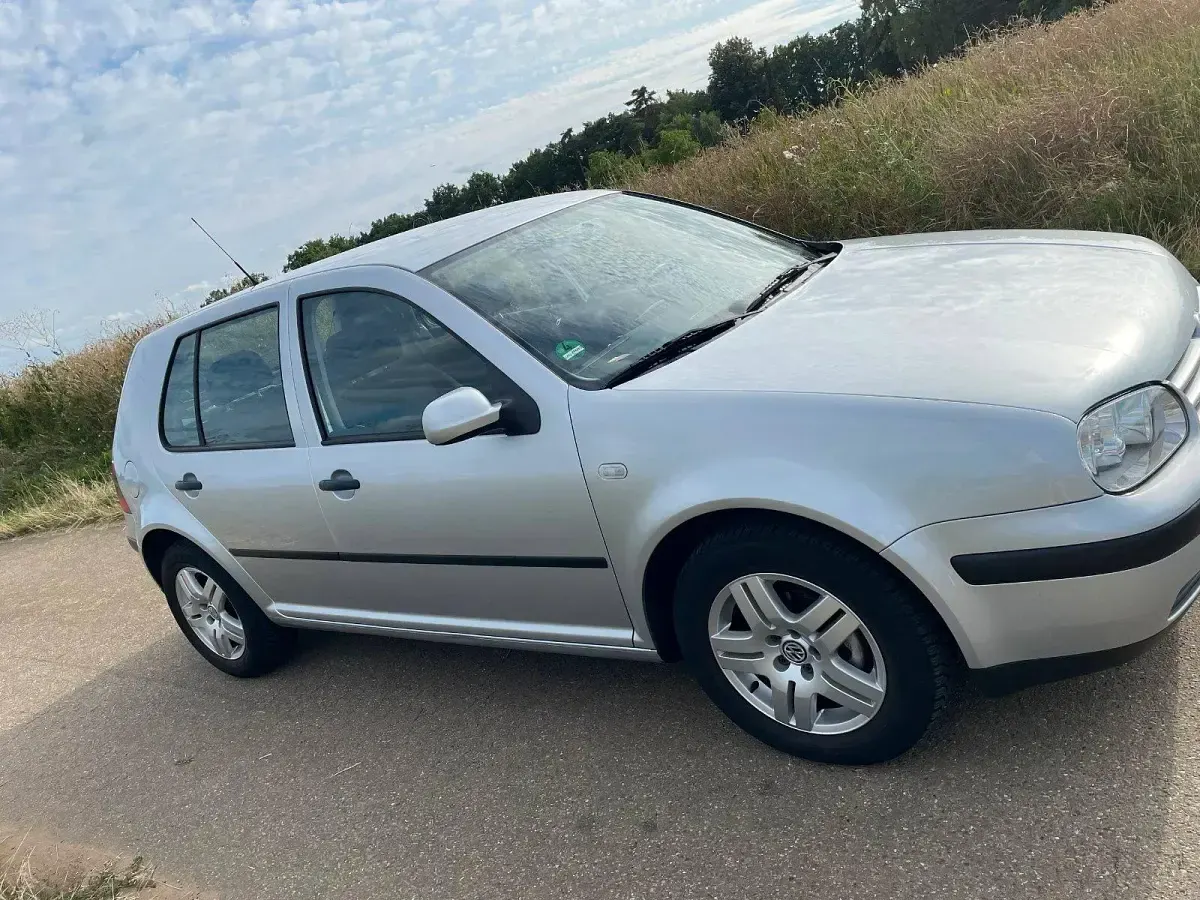 Gebraucht VW Golf IV 75 PS (55 kW) 2002 Silber Limousine