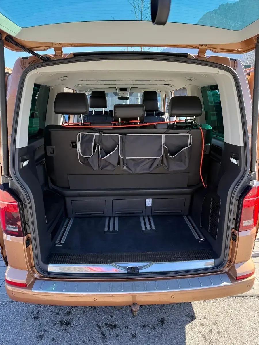 Gebraucht VW T6.1 Highline 199 PS (146 kW) 2020 Braun Van