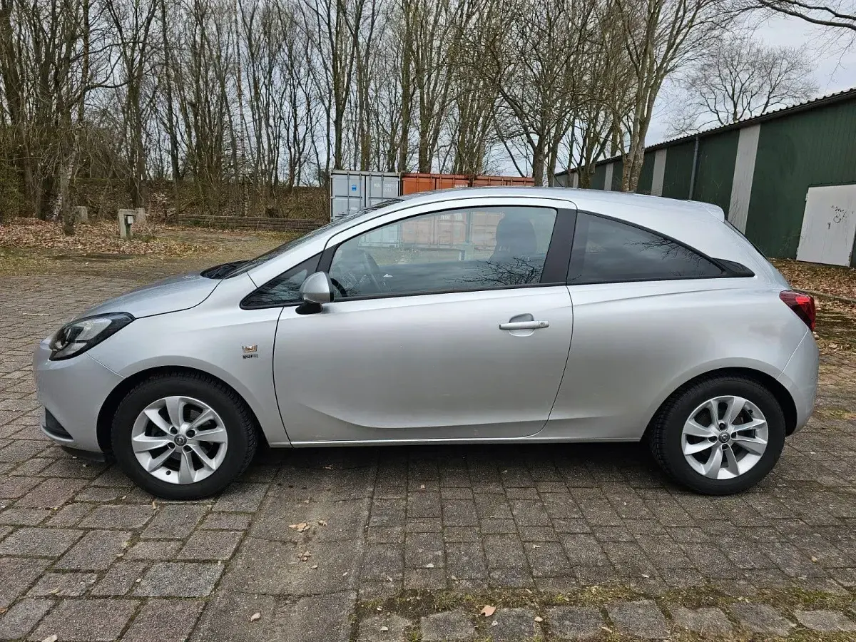 Używany Opel Corsa 90 KM (66 kW) 2019 Srebrny Hatchback