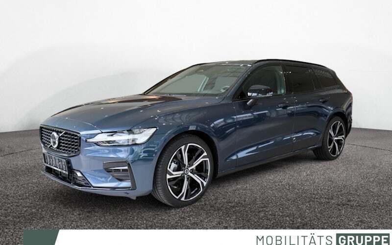 Denim blue metallic Gebraucht 2024 Volvo V60 Plus Kombi | 42.890 € (Etwas zu teuer) - Bild 1/4