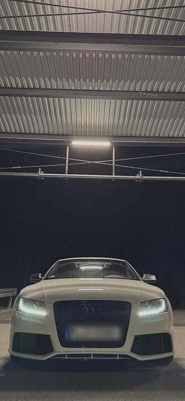 Weiß Gebraucht 2010 Audi S5 Limousine | 15.500 € (Guter Preis) - Bild 1/4