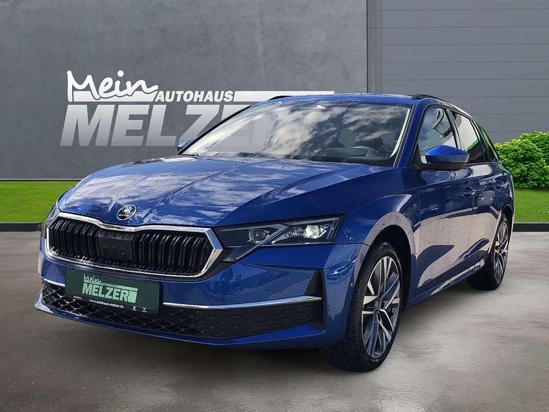 Raceblau Neu 2025 Skoda Octavia Tour Kombi | 47.680 € (Teuer) - Bild 1/4
