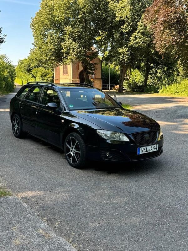 Schwarz Gebraucht 2012 Seat Exeo Kombi | 4.990 € (Fairer Preis) - Bild 1/4