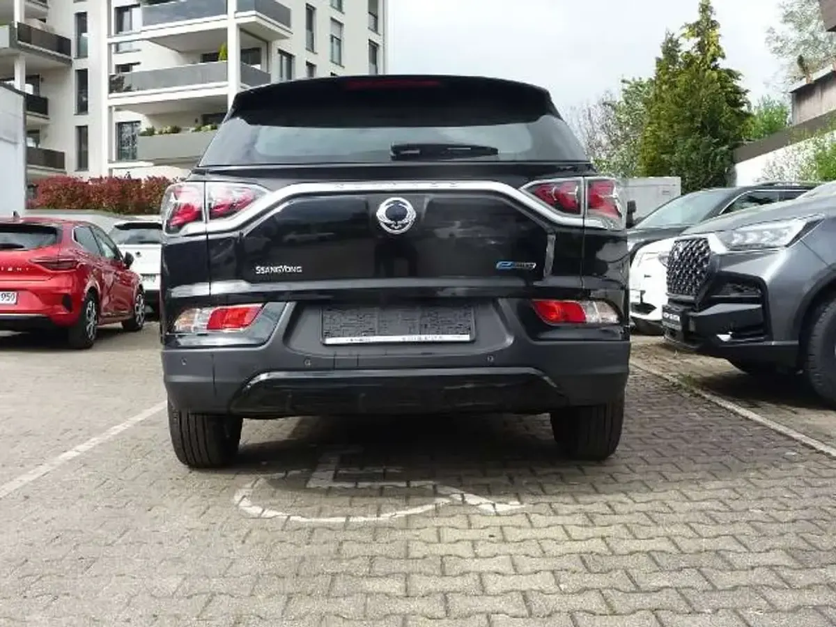 Gebraucht SsangYong Korando 139 kW (190 PS) 2024 Space black SUV