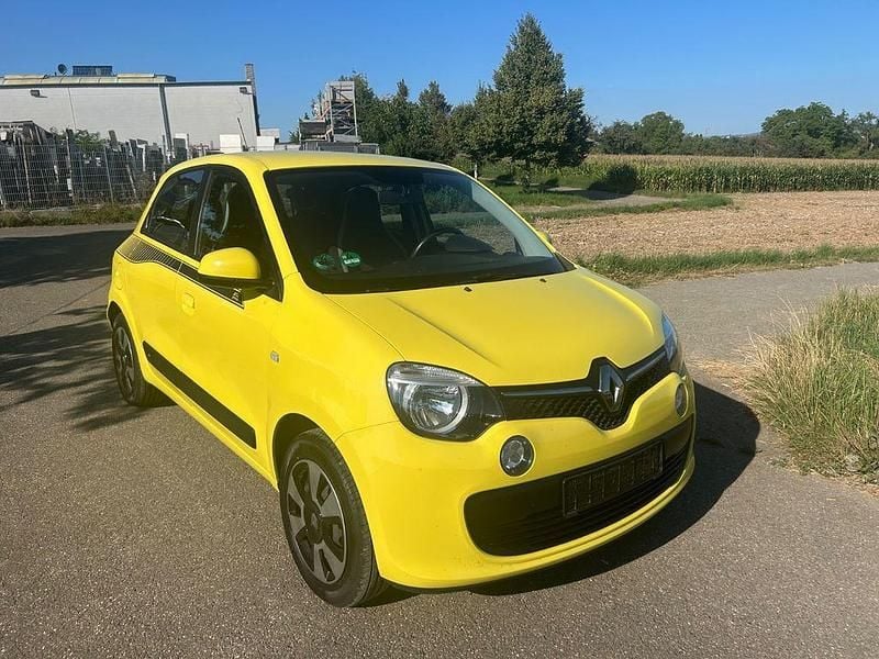 Gelb Gebraucht 2015 Renault Twingo Dynamique Kleinwagen | 4.890 € (Fairer Preis) - Bild 1/4