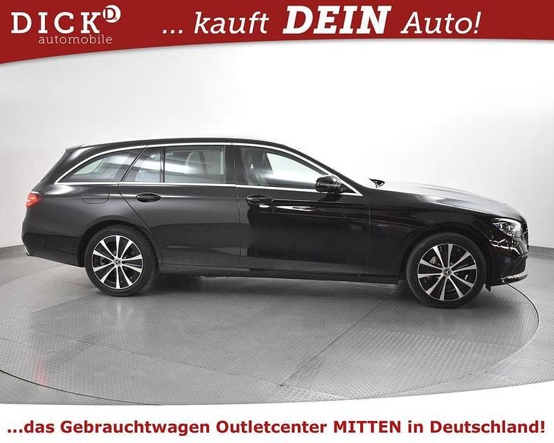Gebraucht Mercedes E300 306 PS (225 kW) 2021 Schwarz Limousine