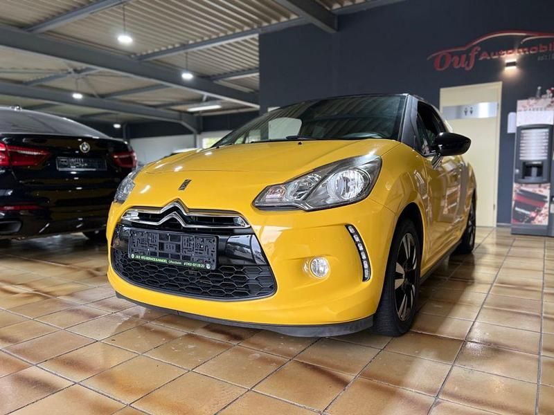 Gelb Gebraucht 2010 Citroën DS3 Chic Limousine | 4.950 € (Teuer) - Bild 1/4