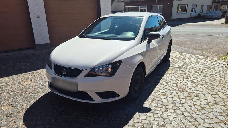 Gebraucht Seat Ibiza 60 PS (44 kW) 2012 Weiß Kleinwagen