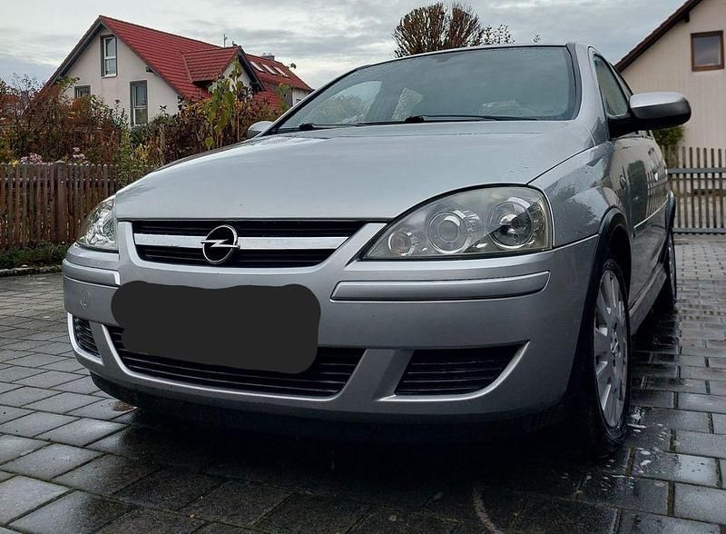 Silber Gebraucht 2004 Opel Corsa Limousine | 600 € (Guter Preis) - Bild 1/4