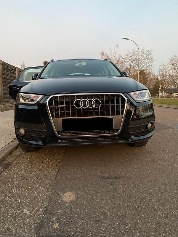 Gebraucht Audi Q3 170 PS (125 kW) 2012 Schwarz SUV