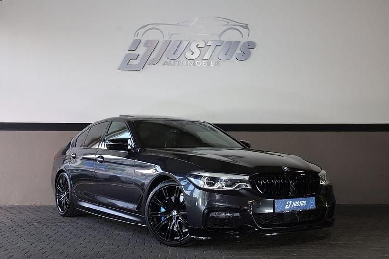 Grau Gebraucht 2018 BMW 540 Performance Limousine | 35.900 € (Fairer Preis) - Bild 1/4
