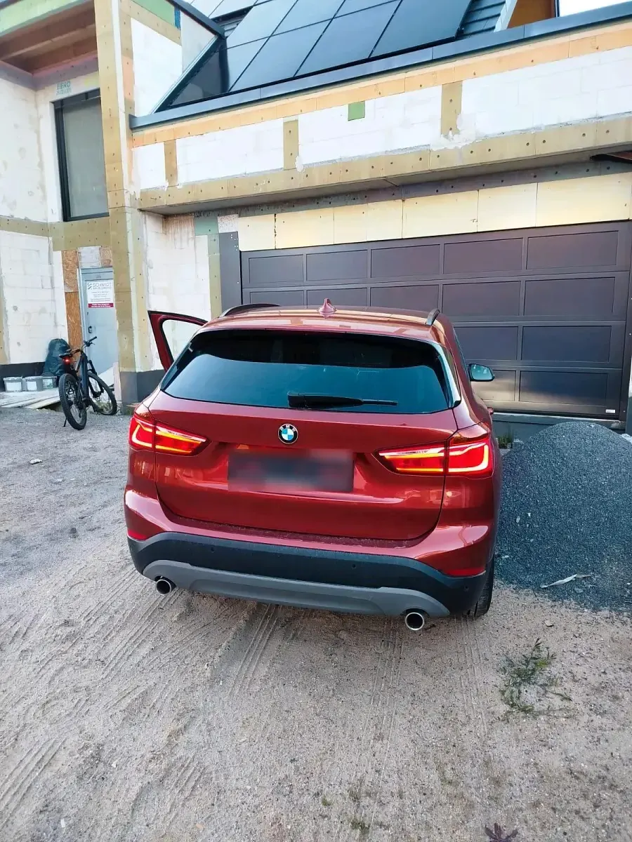 Gebraucht BMW X1 150 PS (110 kW) 2019 Orange SUV