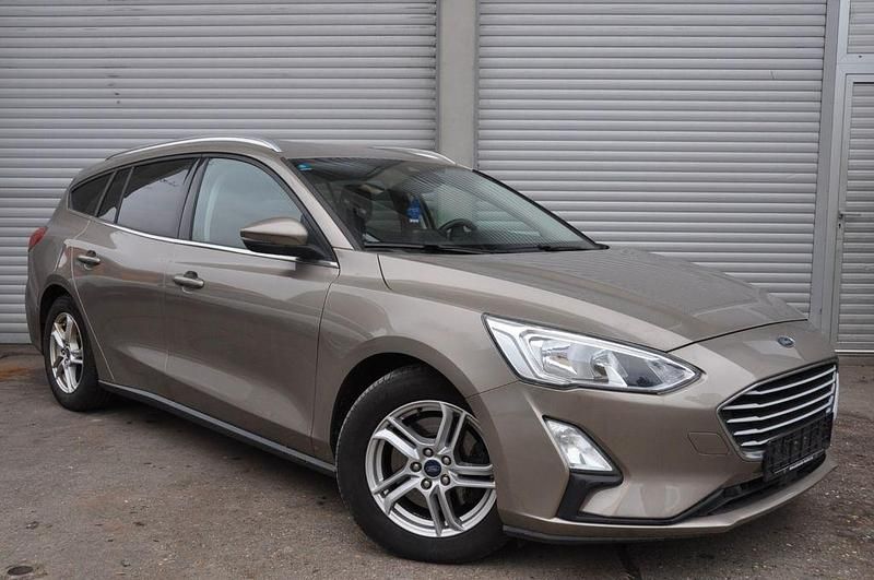 Gebraucht Ford Focus Cool & Connect 150 PS (110 kW) 2018 Silber Limousine