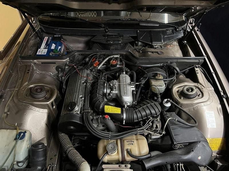 Gebraucht Porsche 924 125 PS (91 kW) 1983 Coupé