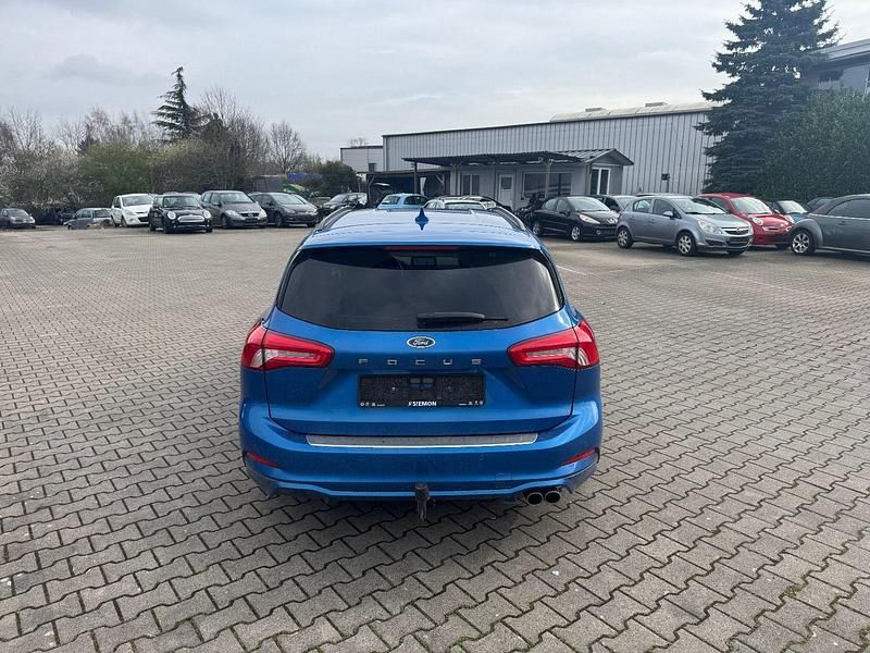 Gebraucht Ford Focus ST-Line 120 PS (88 kW) 2019 Blau Kombi