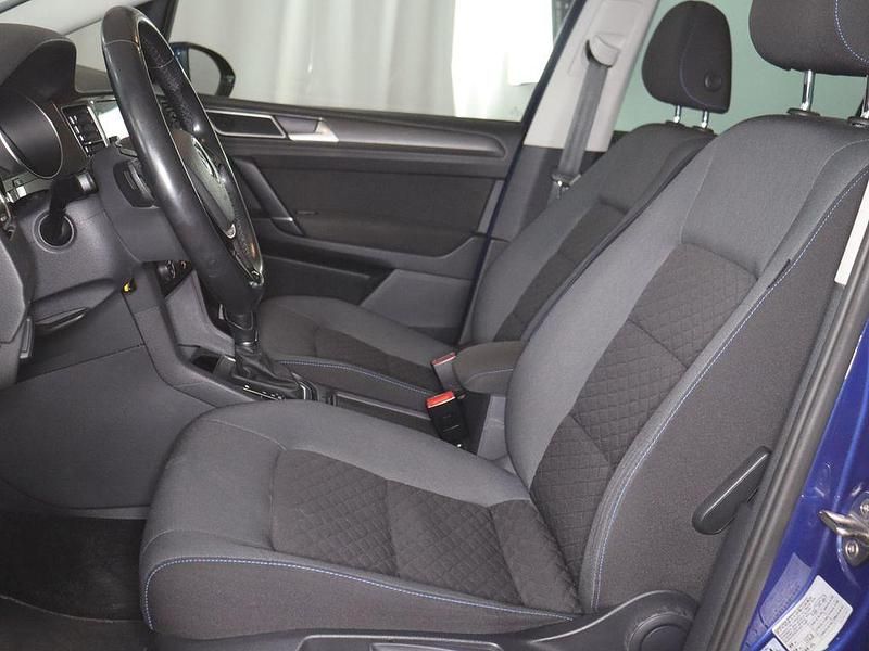 Gebraucht VW Golf Join 110 PS (80 kW) 2018 Blau SUV