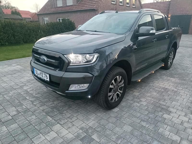 Gebraucht Ford Ranger Wildtrack 200 PS (147 kW) 2019 Grau Pickup