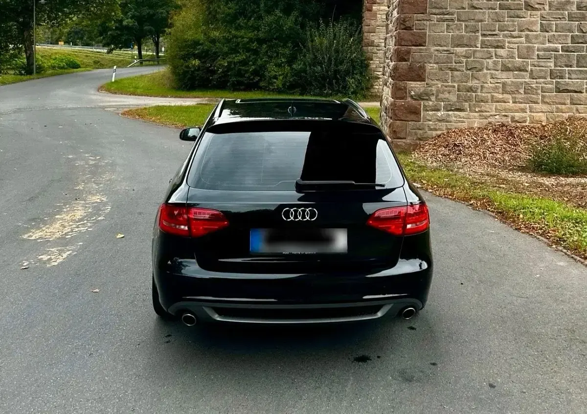 Gebraucht Audi A4 S-Line 239 PS (175 kW) 2011 Schwarz Kombi