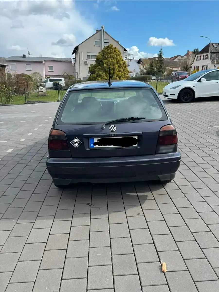 Gebraucht VW Golf III 75 PS (55 kW) 1995 Andere farben Limousine