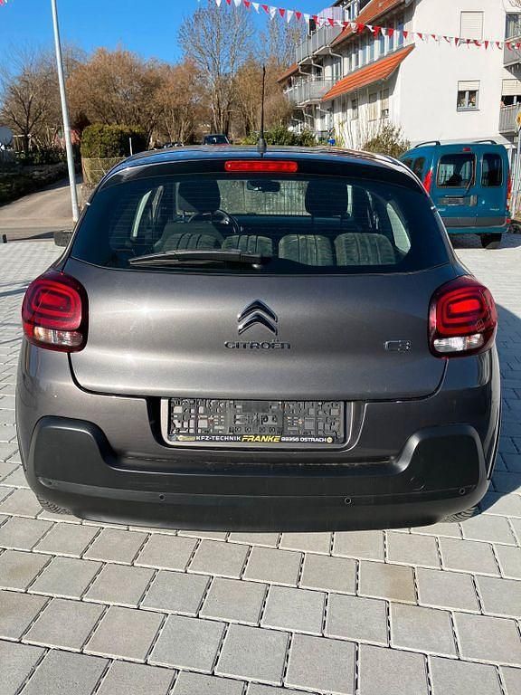 Gebraucht Citroën C3 Feel 82 PS (60 kW) 2018 Gris platinium Kleinwagen