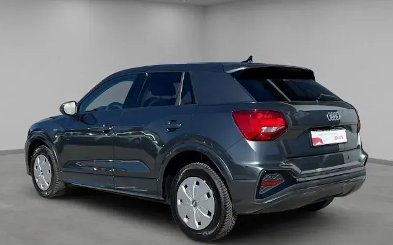 Gebraucht Audi Q2 S-Line 150 PS (110 kW) 2025 Grau SUV