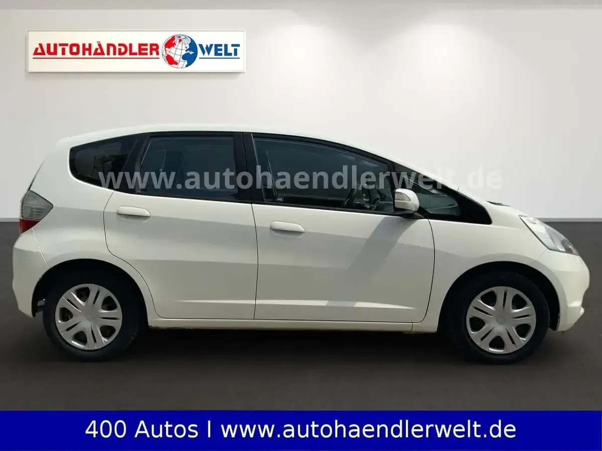 Gebraucht Honda Jazz Comfort 99 PS (72 kW) 2009 Weiß Kleinwagen
