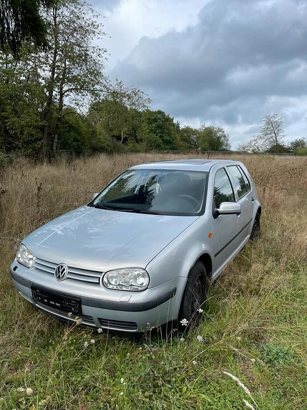 Gebraucht 1998 VW Golf IV Limousine | 600 € (Superpreis) - Bild 1/4