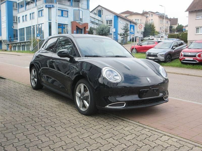 Neu Ora Funky Cat 400 Pro+ Pro+ 125 kW (171 PS) 2025 Schwarz metallic Kleinwagen