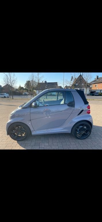 Grau Gebraucht 2012 Smart ForTwo Cabrio Brabus Cabrio | 11.100 € (Etwas zu teuer) - Bild 1/4
