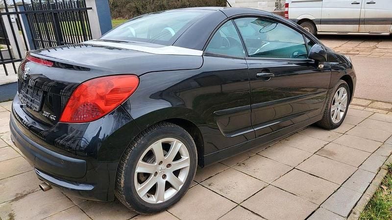 Gebraucht Peugeot 207 CC Platinum 120 PS (88 kW) 2009 Schwarz Cabrio