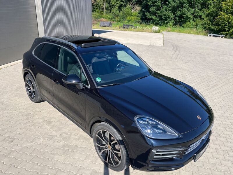 Schwarz Gebraucht 2018 Porsche Cayenne S SUV | 65.990 € (Fairer Preis) - Bild 1/4