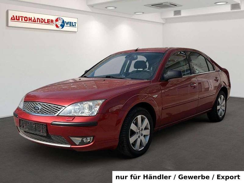 Rot Gebraucht 2006 Ford Mondeo Titanium Limousine | 699 € (Superpreis) - Bild 1/3