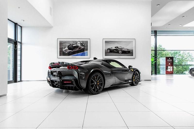 Gebraucht Ferrari SF90 2022 Grau