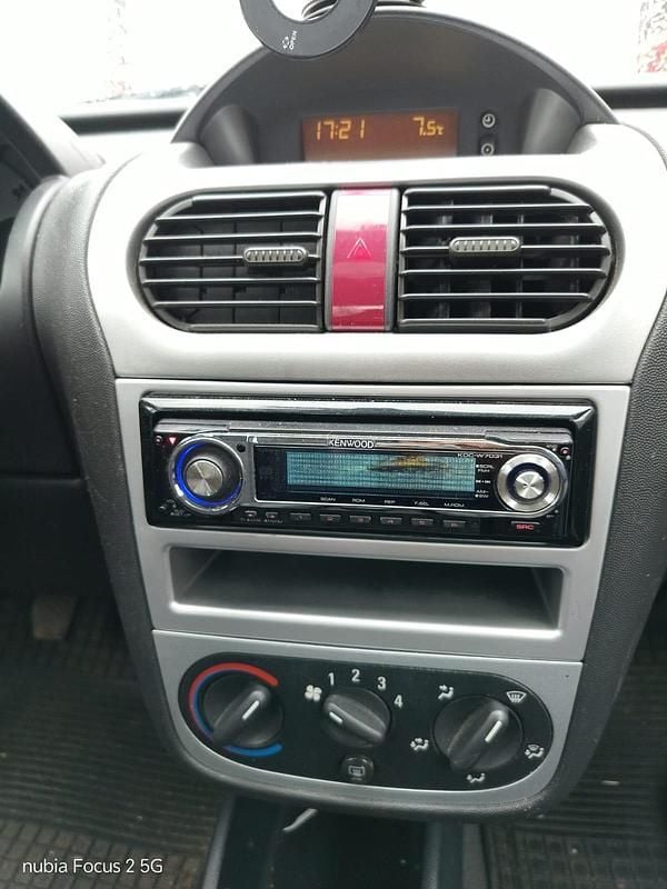 Gebraucht Opel Corsa 75 PS (55 kW) 2003 Kleinwagen