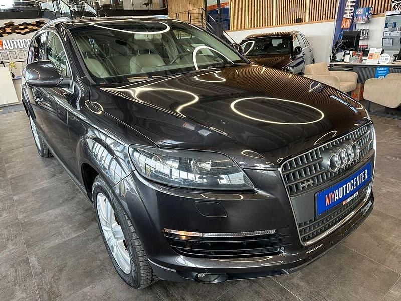 Second-hand Audi Q7 Ambiente 239 CP (175 kW) 2008 Gri SUV