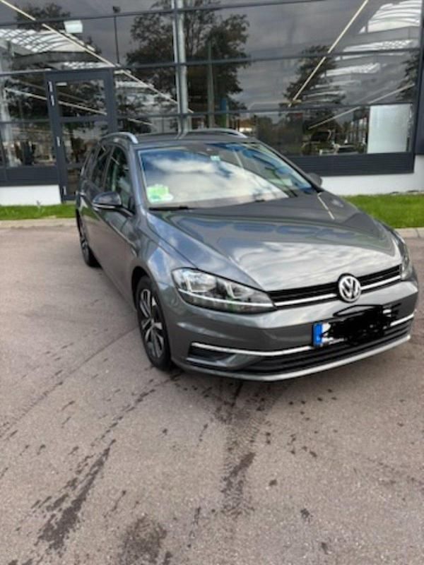 Grau Gebraucht 2019 VW Golf VII IQ Drive Kombi | 14.590 € (Fairer Preis) - Bild 1/4