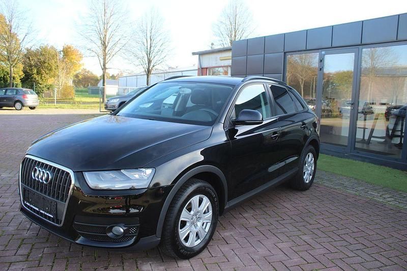 Schwarz Gebraucht 2014 Audi Q3 SUV | 12.900 € (Guter Preis) - Bild 1/4